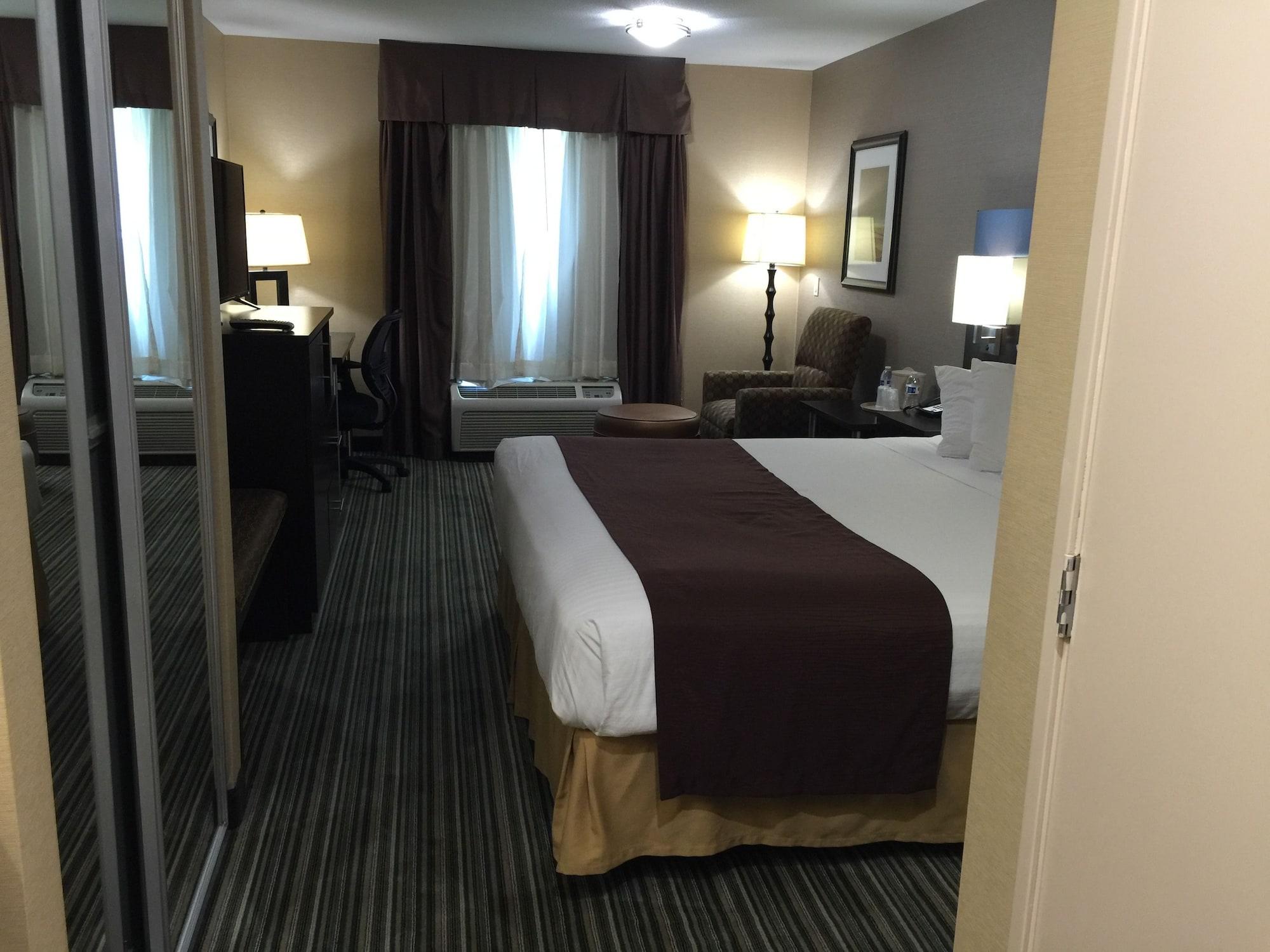 Best Western Brentwood Inn Buitenkant foto