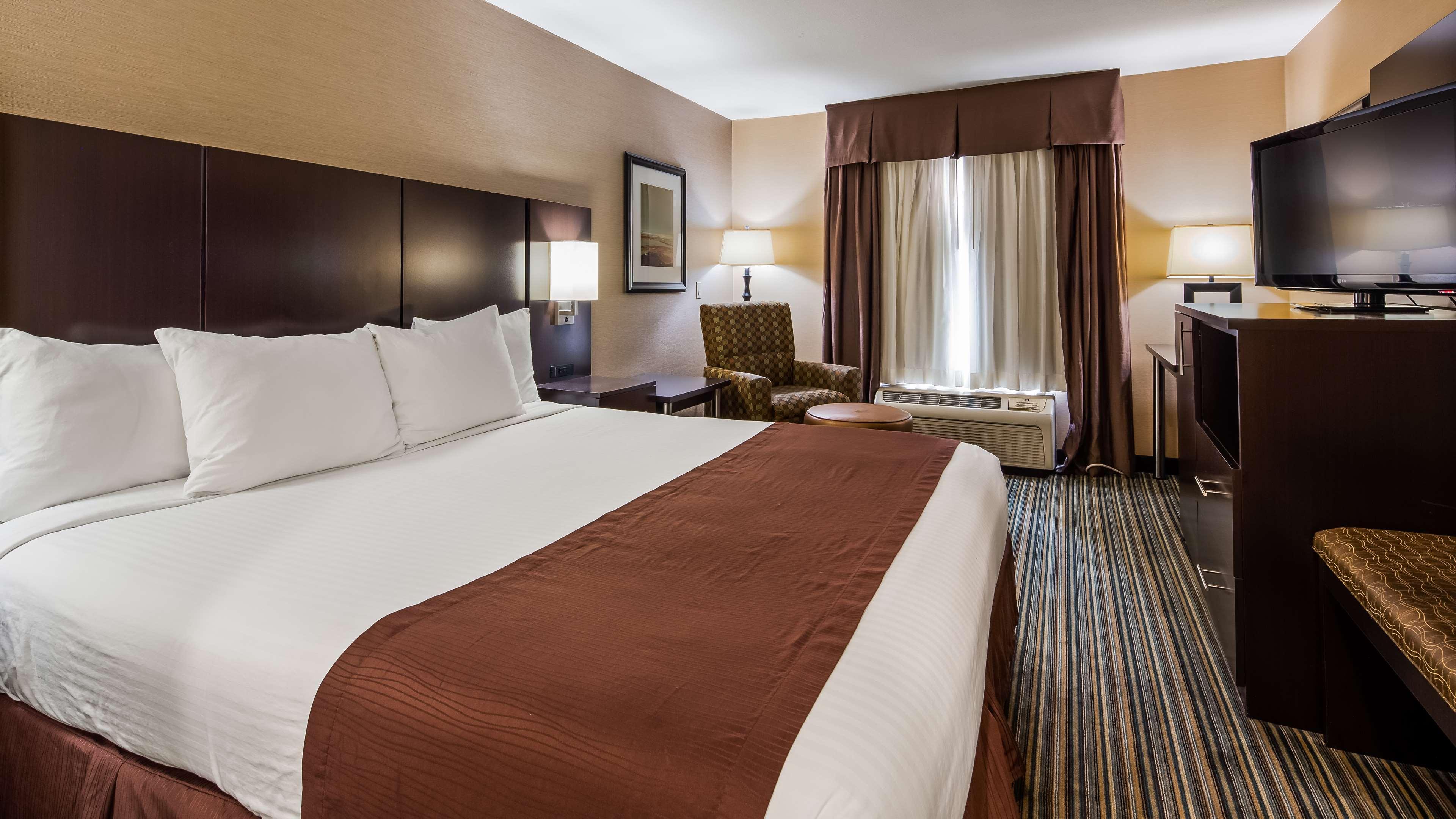 Best Western Brentwood Inn Buitenkant foto