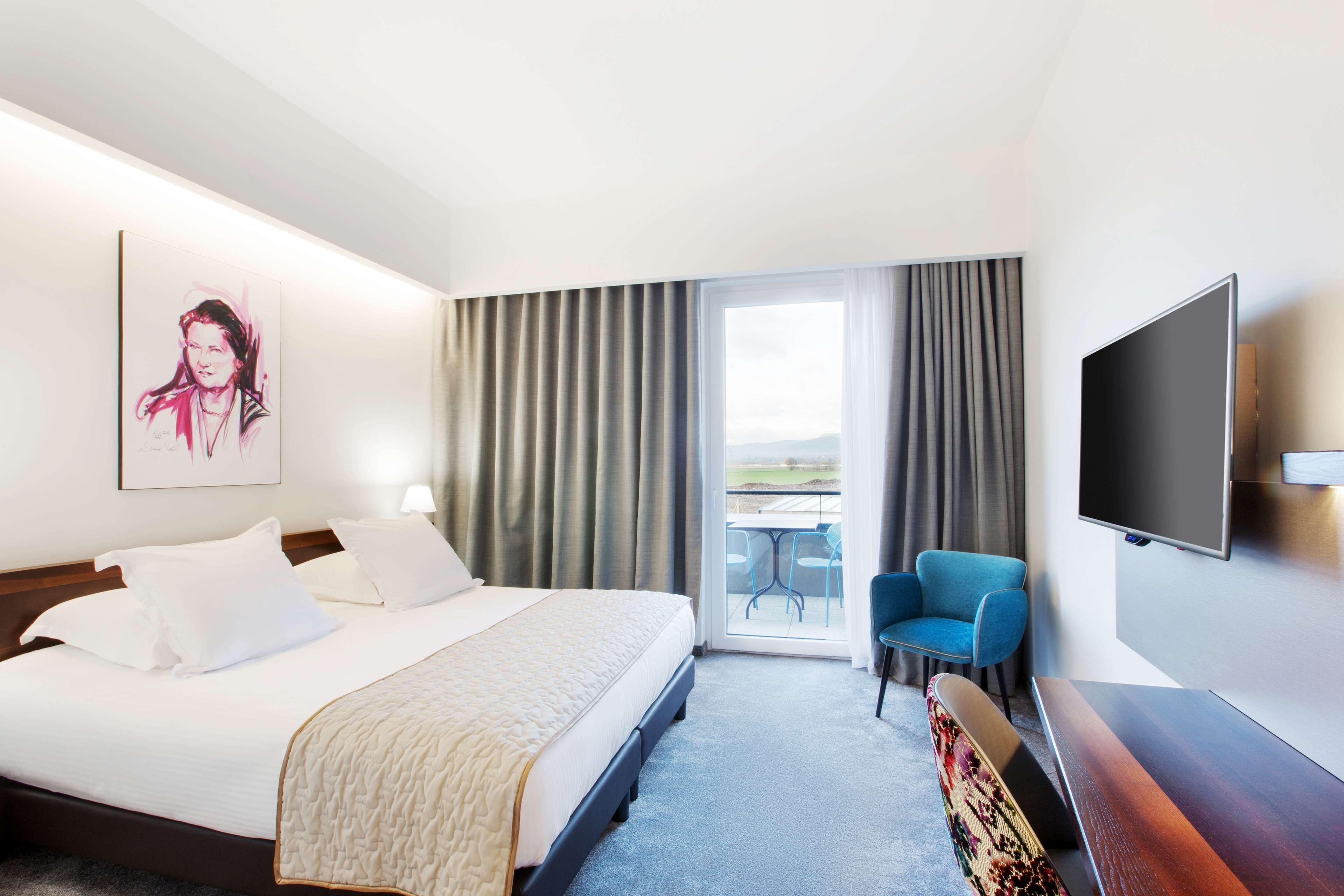 Best Western Brentwood Inn Buitenkant foto