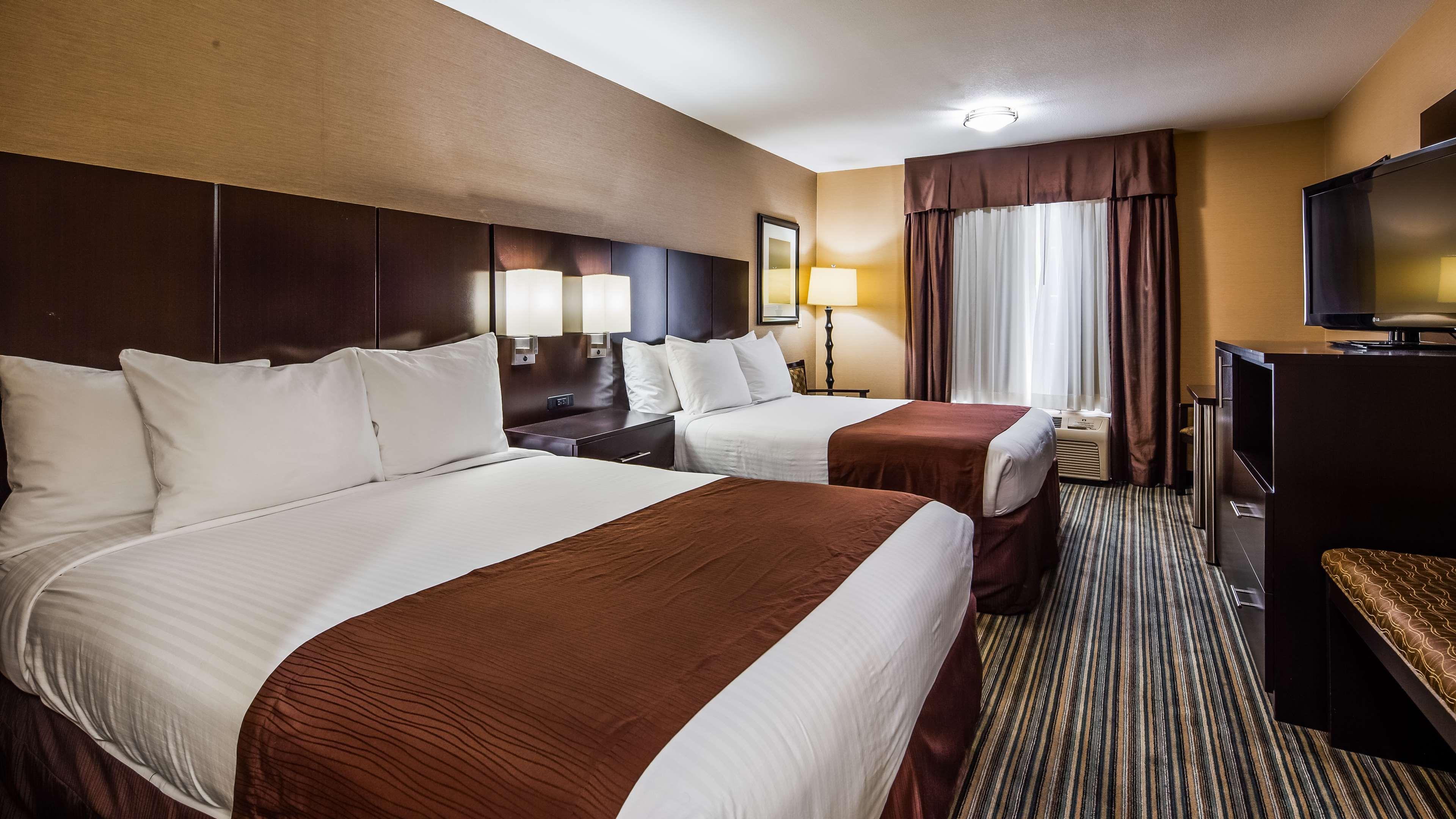 Best Western Brentwood Inn Buitenkant foto