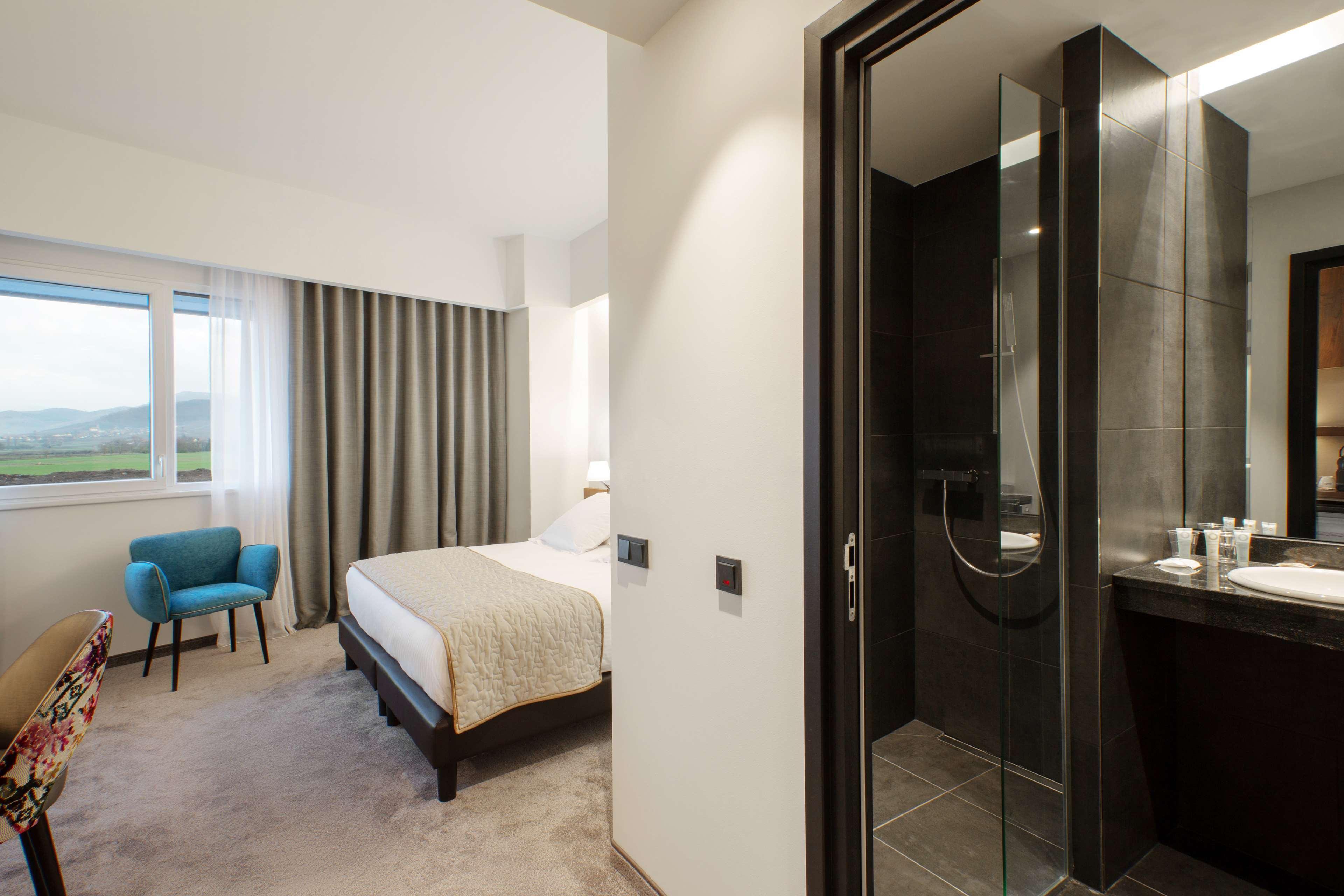 Best Western Brentwood Inn Buitenkant foto
