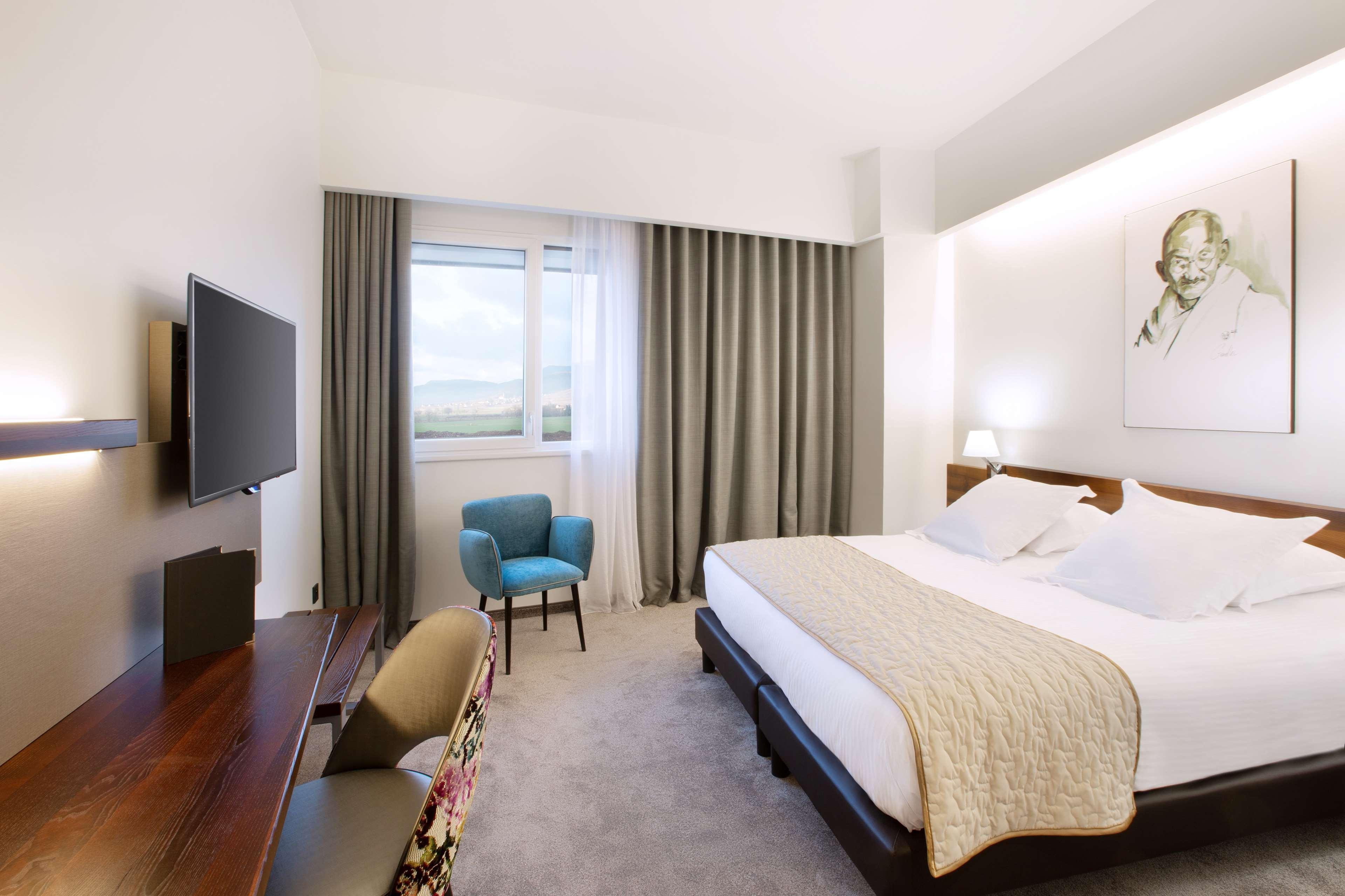 Best Western Brentwood Inn Buitenkant foto