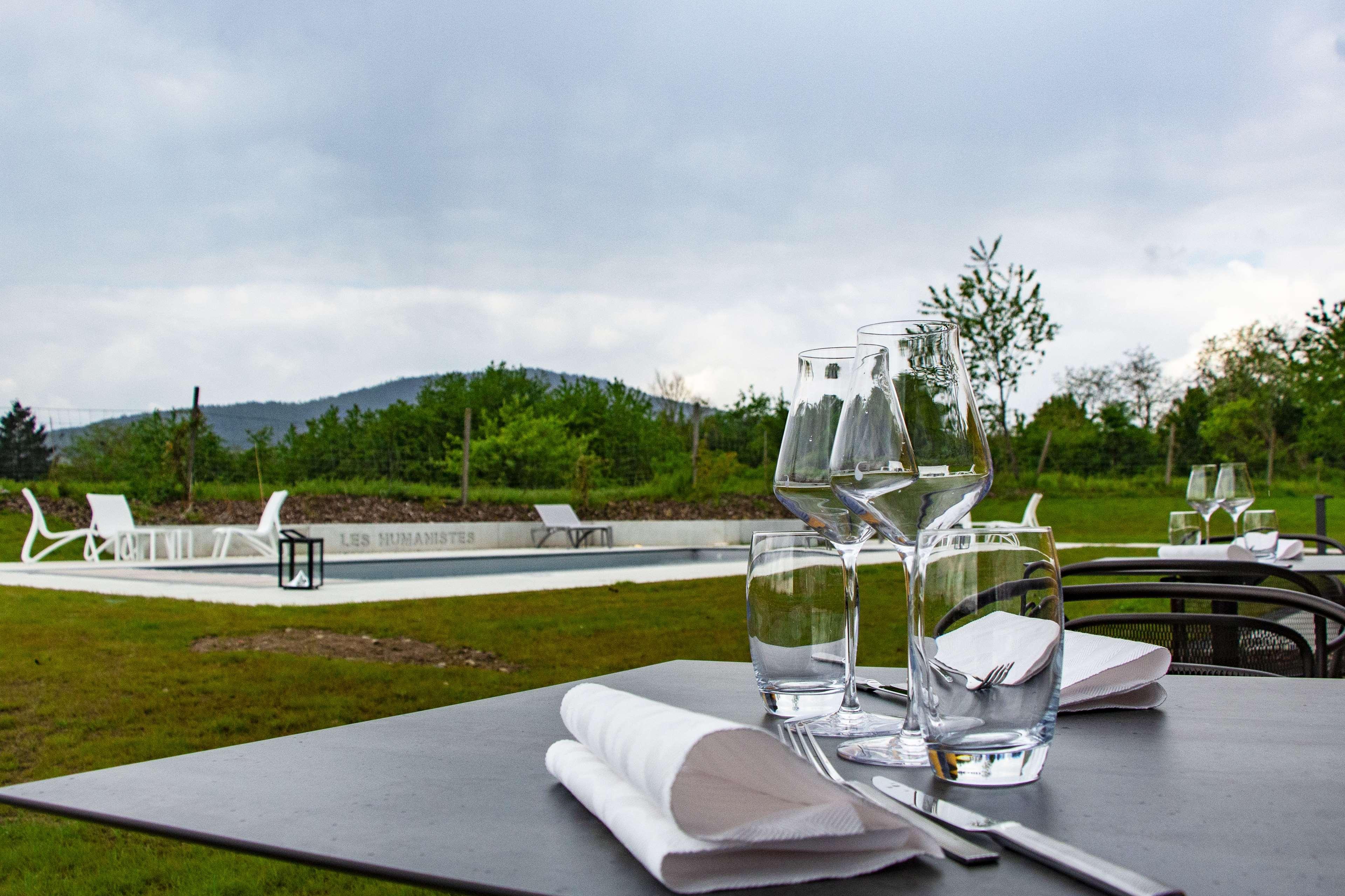 Best Western Brentwood Inn Buitenkant foto